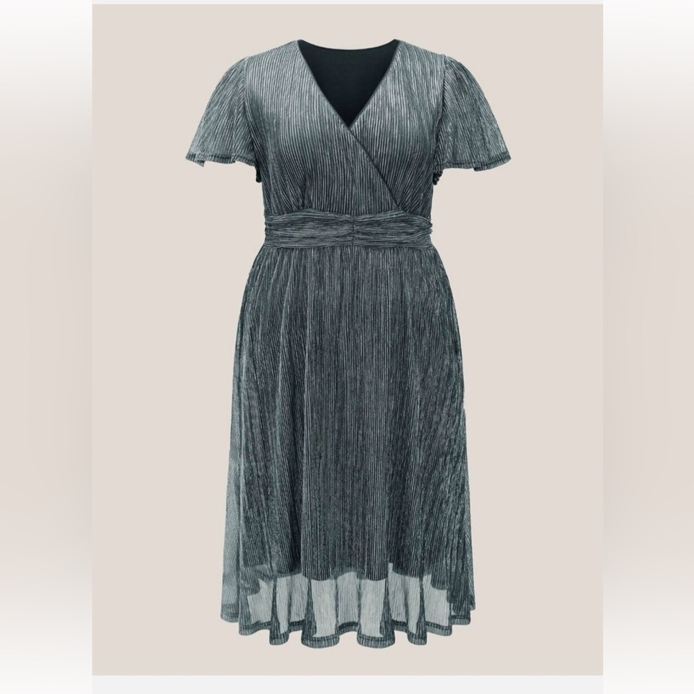 Bloomchic Plus Size Glitter Mesh Surplice Neck Ruffle Sleeve Pocket Midi Dress - Picture 4 of 6